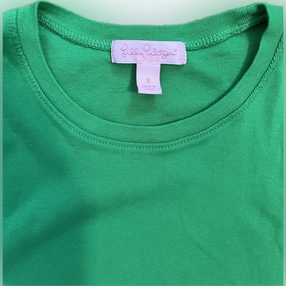 Lilly Pulitzer Tee - Picture 2 of 2